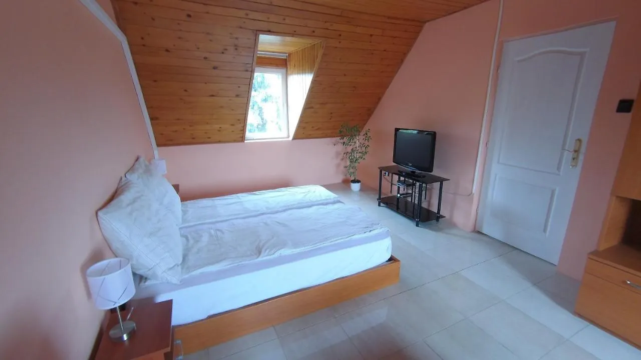 Silence Apartman contacts
