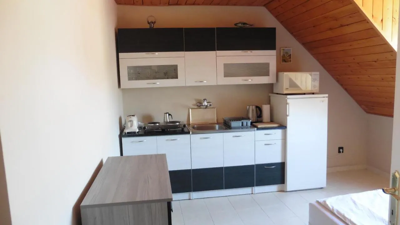 Apartment Silence Apartman Eger